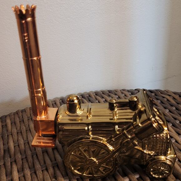 Vntg 74 Avon Golden Rocket Train After Shave Wild Country Collect Bottle Full - Picture 9 of 9